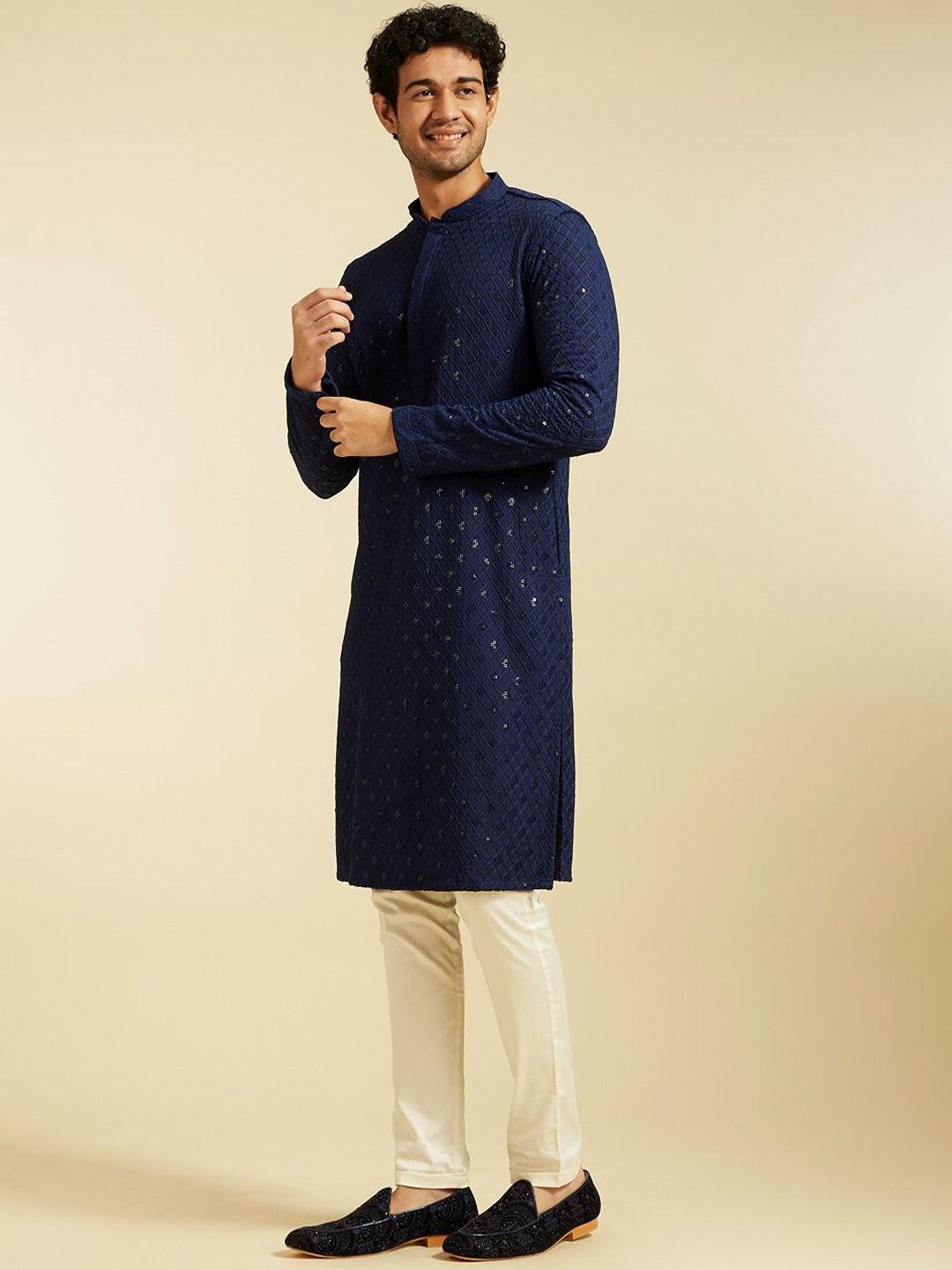 Diwas by Manyavar Ethnic Motifs Embroidered Mandarin Collar Sequinned Straight Kurta