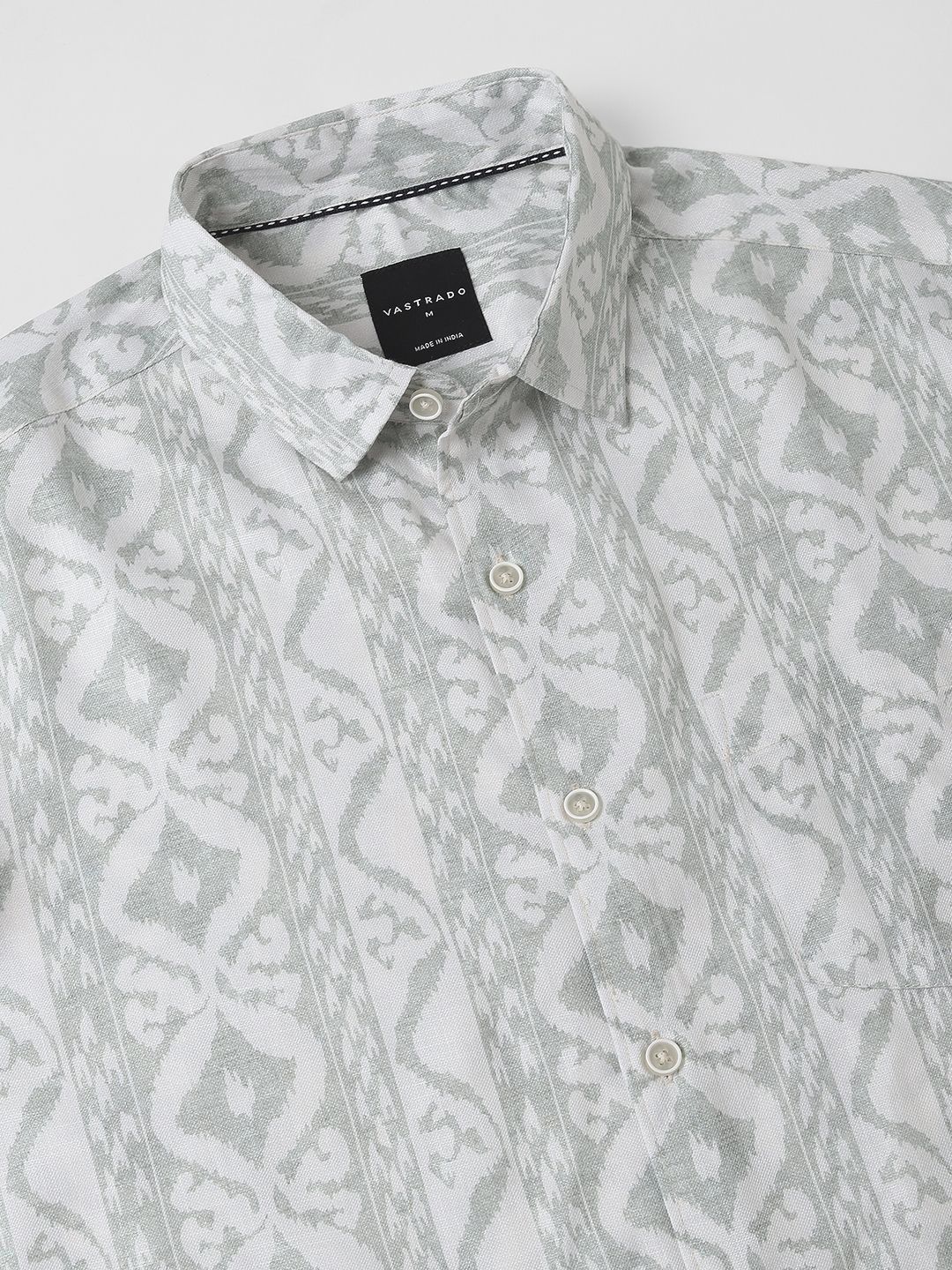 VASTRADO Men Classic Slim Fit Opaque Printed Casual Shirt