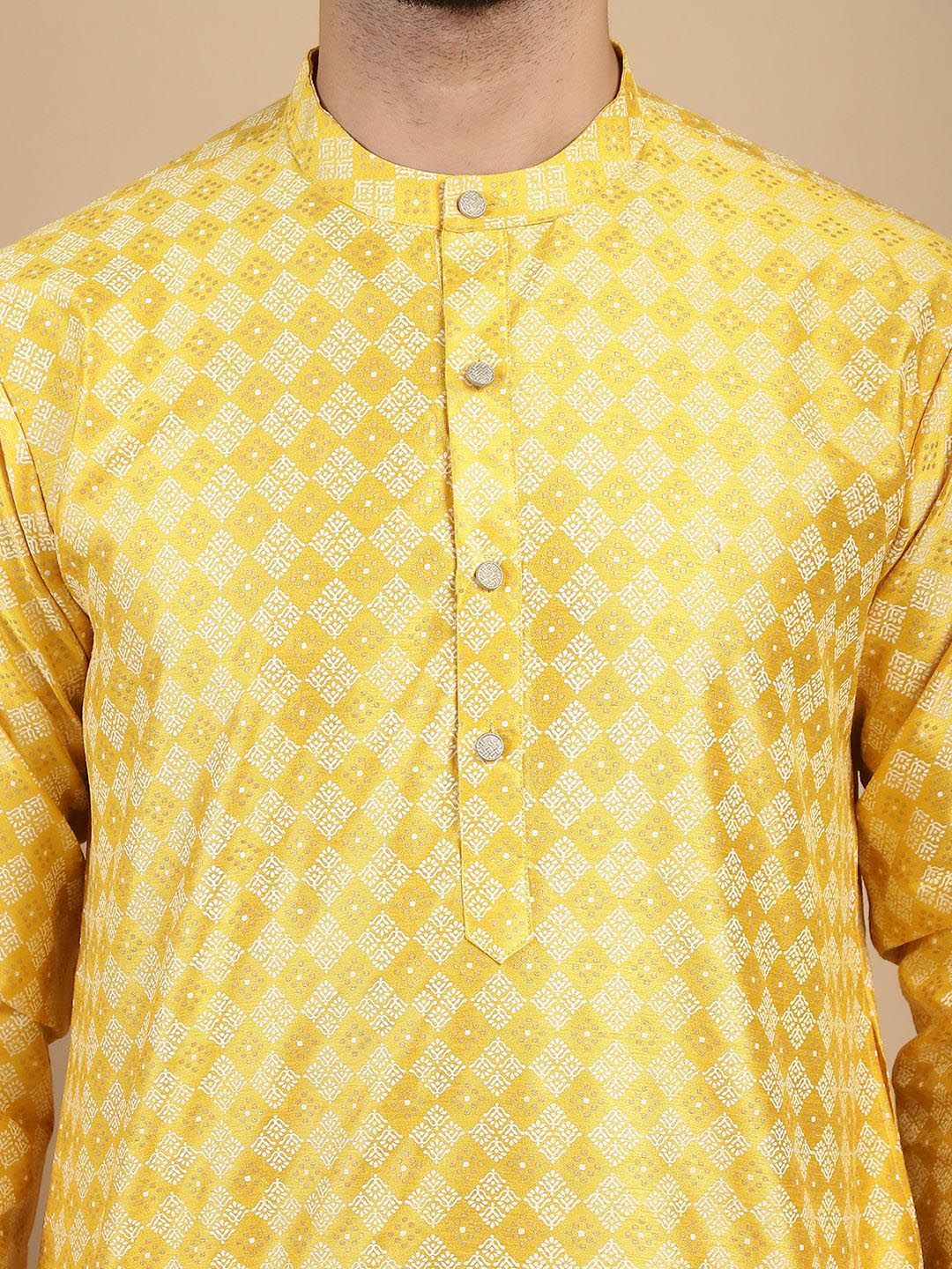 Anouk Floral Printed Mandarin Collar Regular Straight Kurta With Churidar