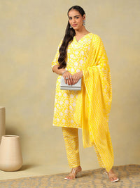 Mamicha Women Floral Printed Regular Mirror Work Pure Cotton Kurta with Trousers & With Dupatta