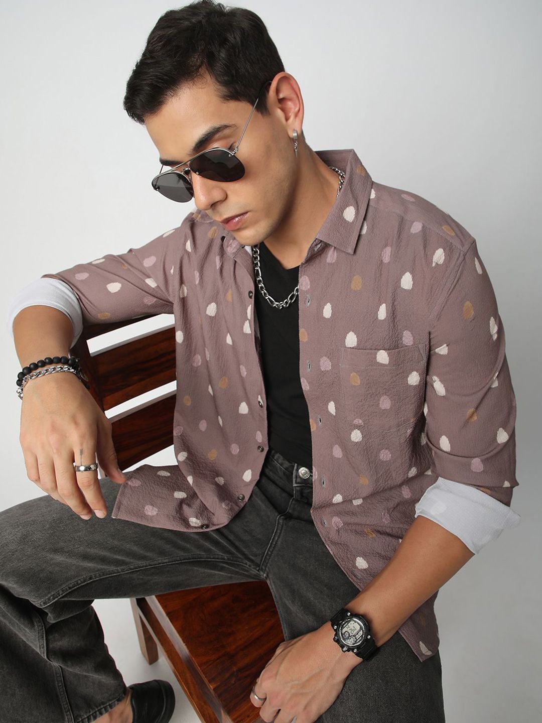 VASTRADO Men Classic Spread Collar Geometric Printed Slim Fit Casual Shirt