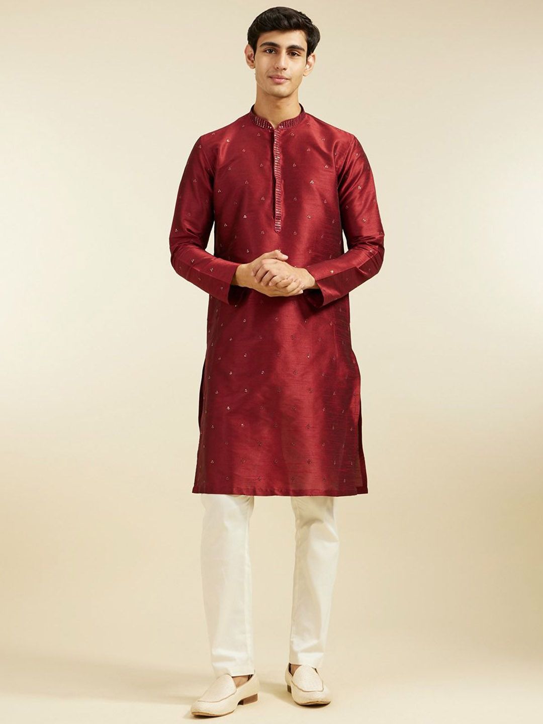 Diwas by Manyavar Floral Embroidered Mandarin Collar Sequinned Straight Kurta