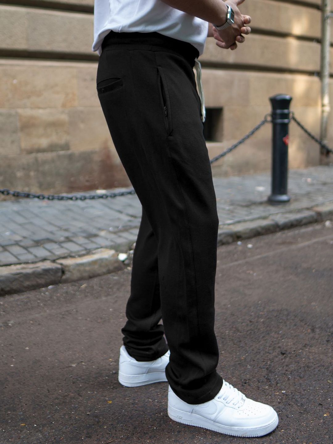 Powerlook Men Black Knitted Regular Fit Mid-Rise Cotton Track Pant