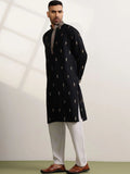 SOJANYA Men Embellished Thread Work Kurta