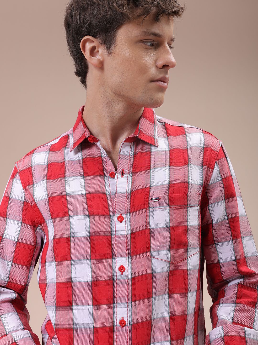 The Indian Garage Co Men Cutaway Collar Checked Cotton Slim Fit Casual Shirt