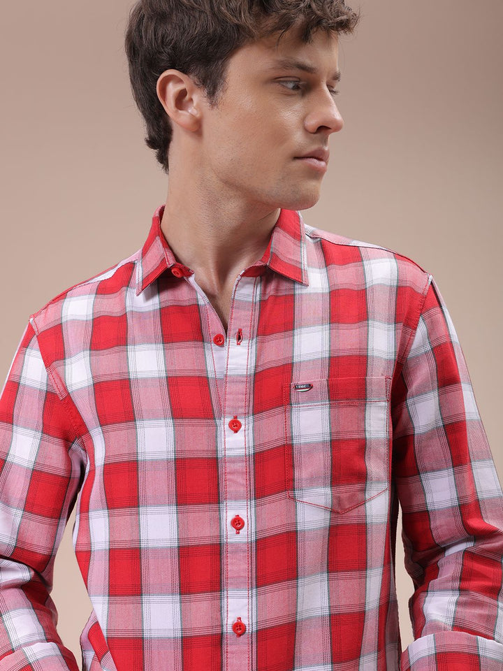 The Indian Garage Co Men Cutaway Collar Checked Cotton Slim Fit Casual Shirt