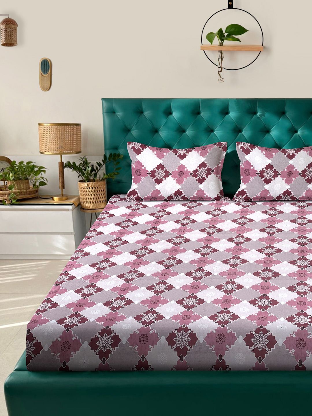 Myntra Elegant Homes Pink Geometric Fitted 400 TC Cotton Set Cadar King 2.50 m x 2.25 m
