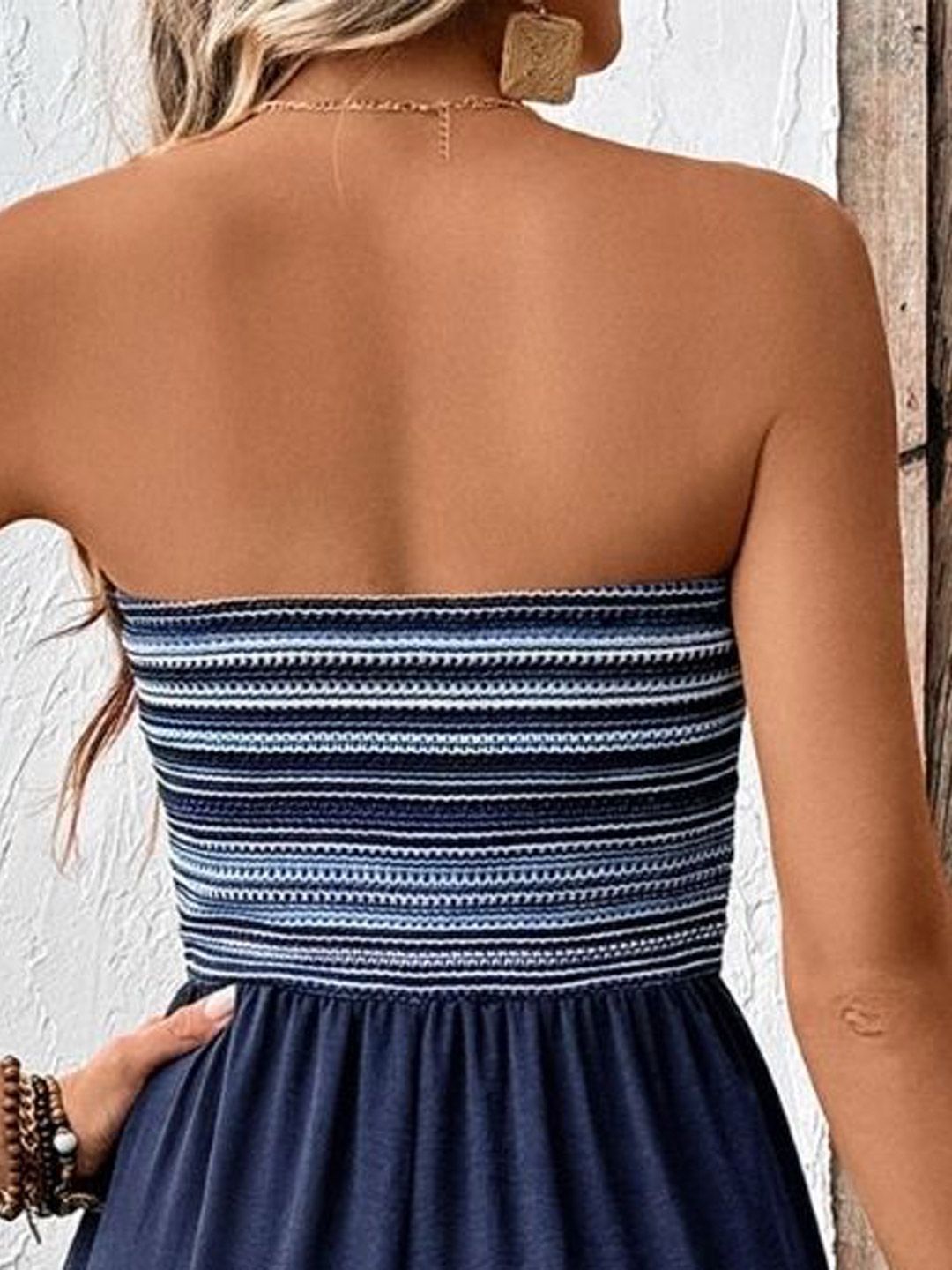 Semua Mengenai Anda Wanita Strapless Striped Basic Jumpsuit
