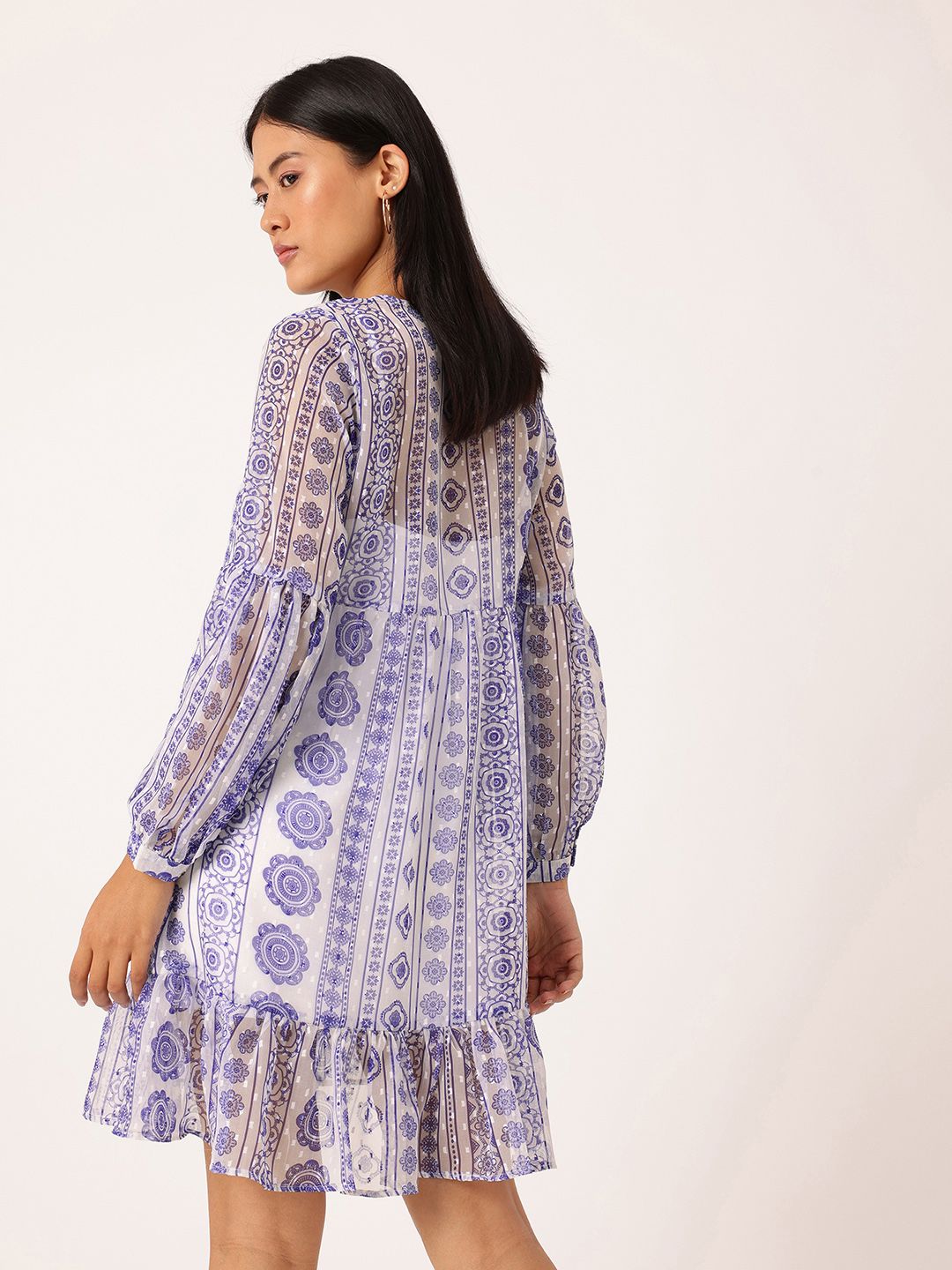 DressBerry Glamorous Chic Printed A-Line Dobby Dress With A Inner Slip