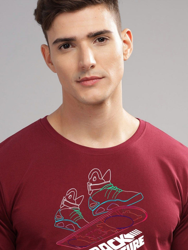 ADRO Men Typography Printed Applique T-shirt