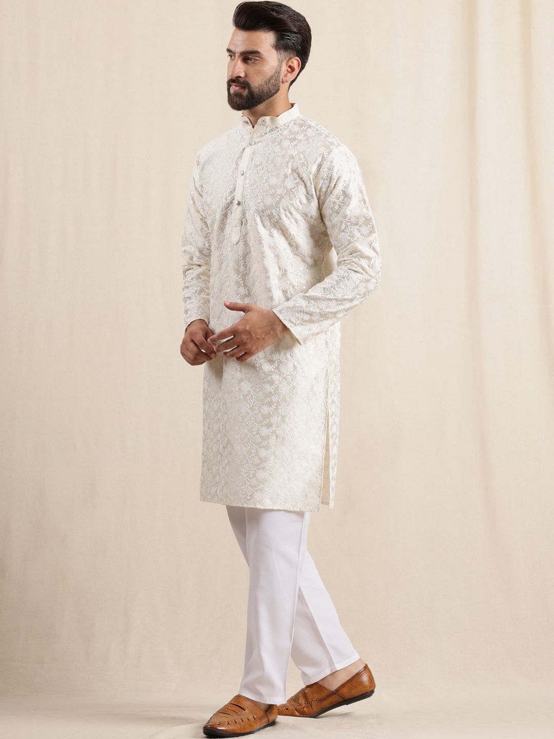 Kurta Kolar Jalur Sulam Bunga Anouk Lelaki dengan Piyama & Jaket Nehru