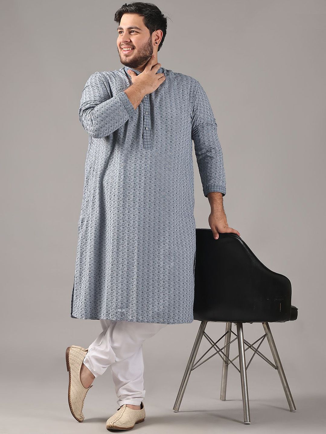 SOJANYA PLUS Plus Size Men Ethnic Motifs Embroidered Pure Cotton Straight Kurta & Pyjamas