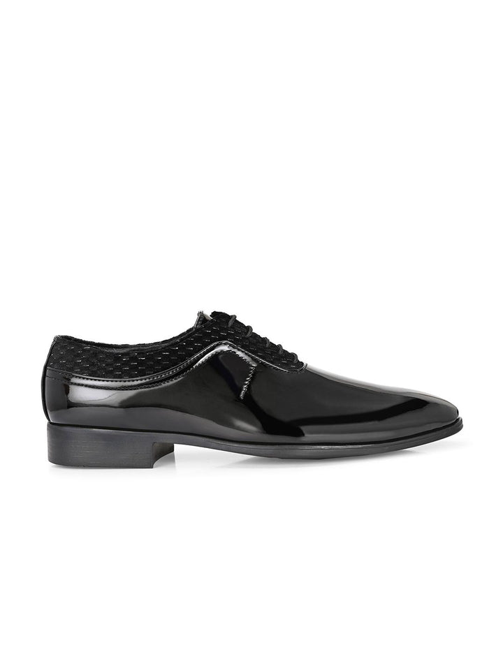 House Of Pataudi Men Black Faux Leather Formal Lace Up Derby