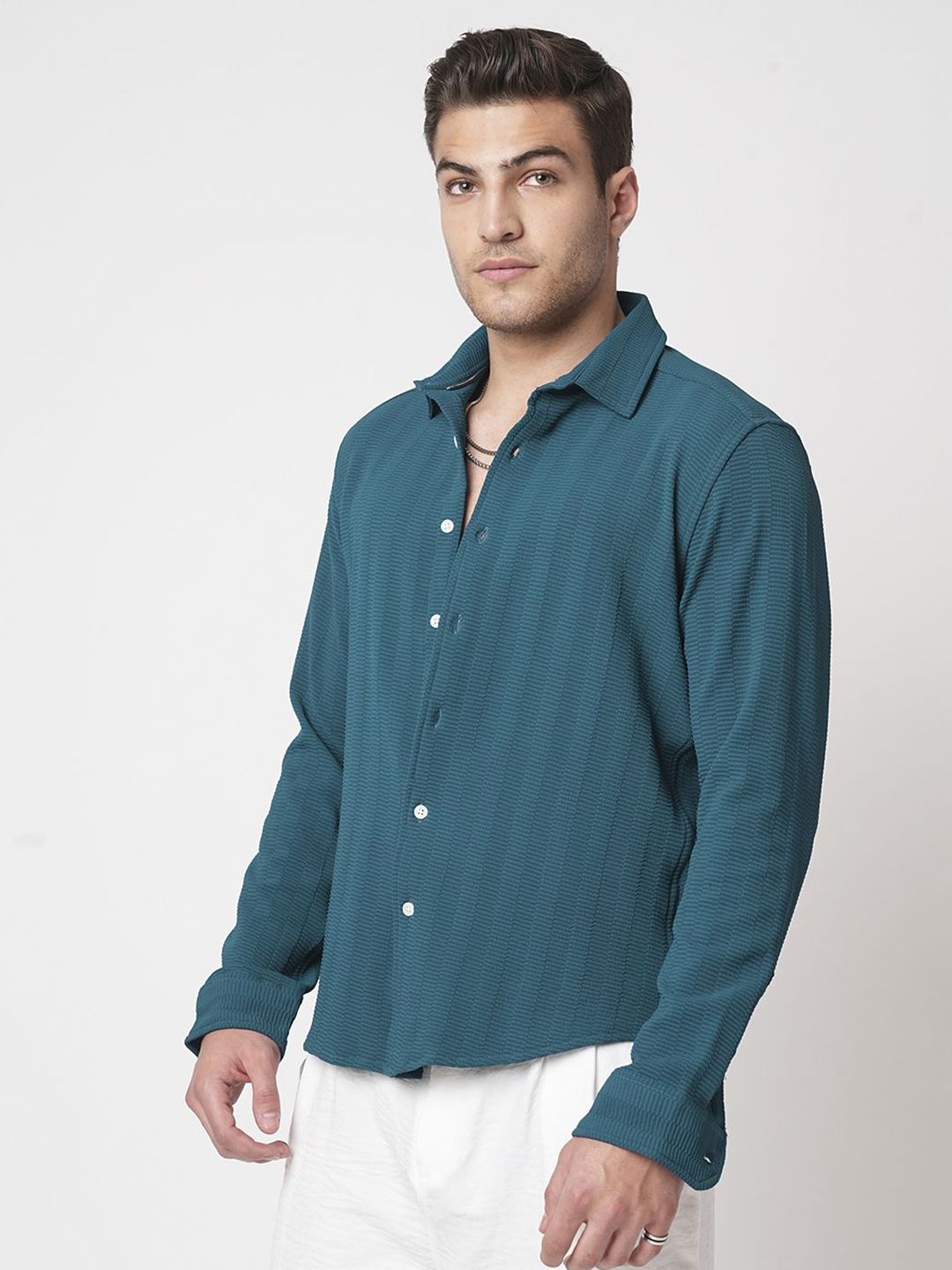 VASTRADO Men Classic Slim Fit Opaque Casual Shirt