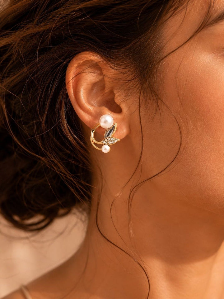 VOGUE PANASH Geometric Studs Earrings