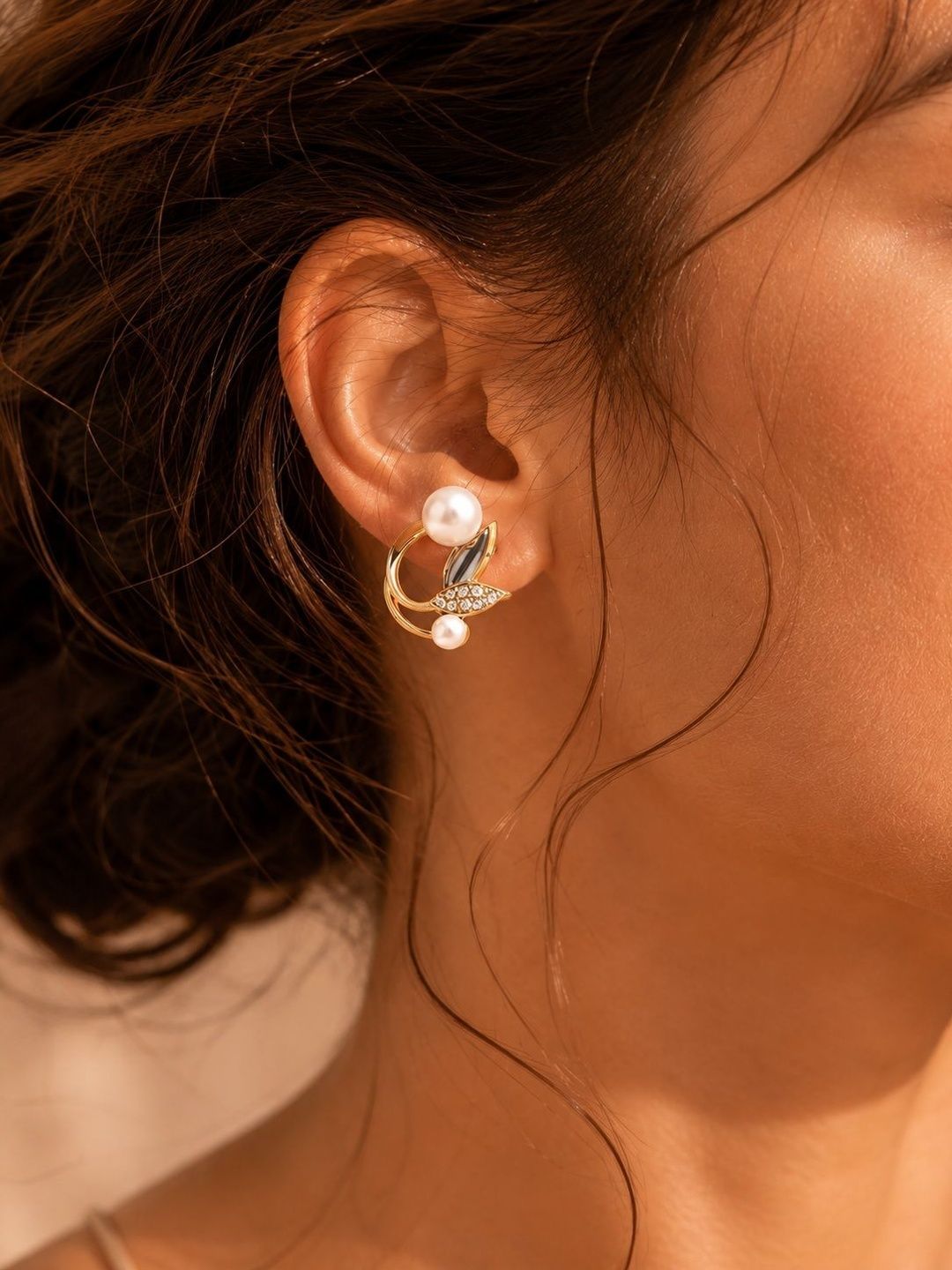 VOGUE PANASH Geometric Studs Earrings