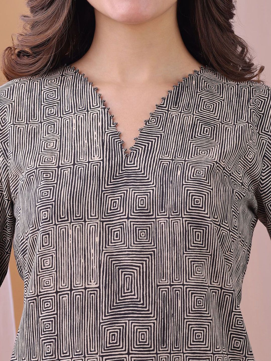 KALINI Women Printed Regular Pure Cotton Kurta with Trousers