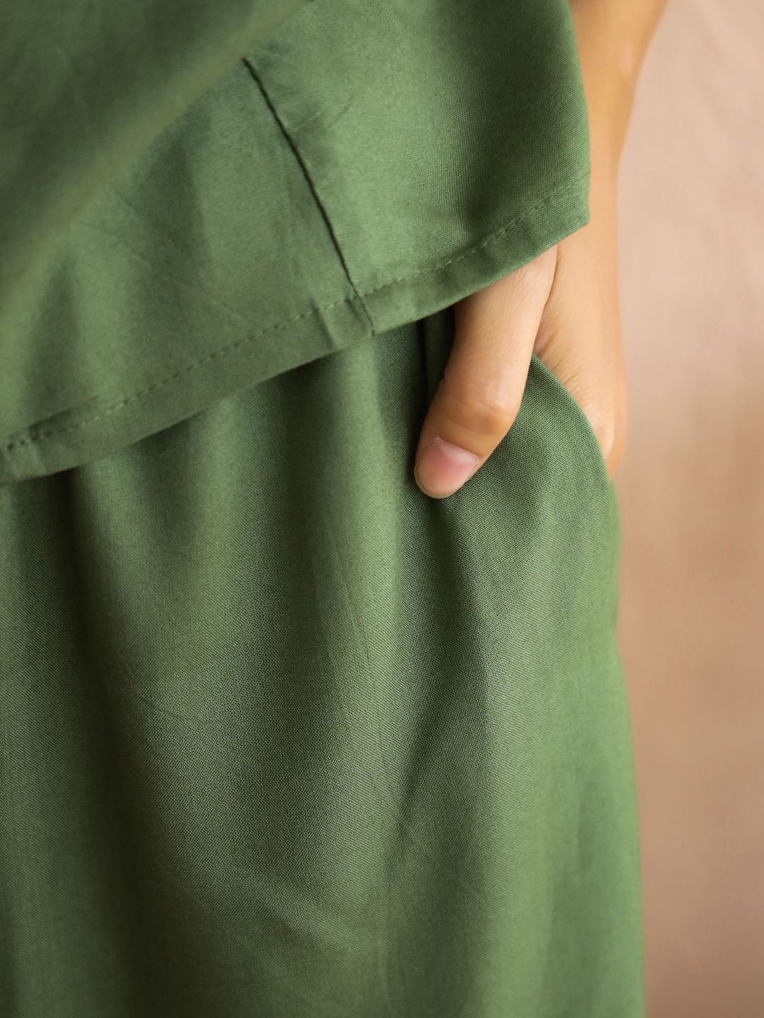SANSKRUTIHOMES V-Neck Short Sleeve Top With Trouser Co-Ords