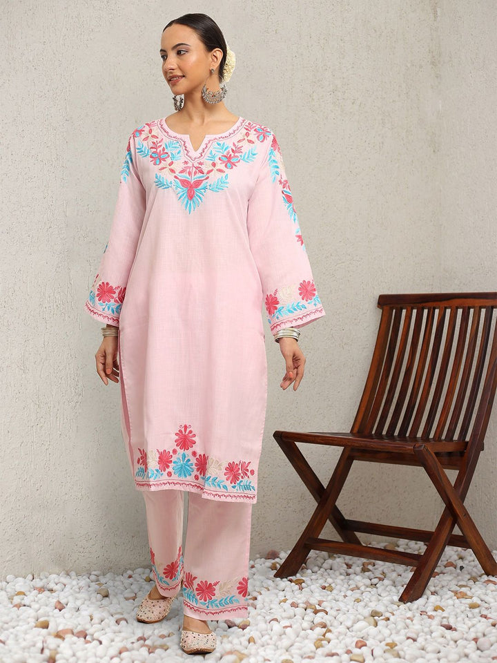 HOUSE OF KARI Floral Embroidered Thread Work Falak Kashmiri Straight Kurta With Trousers