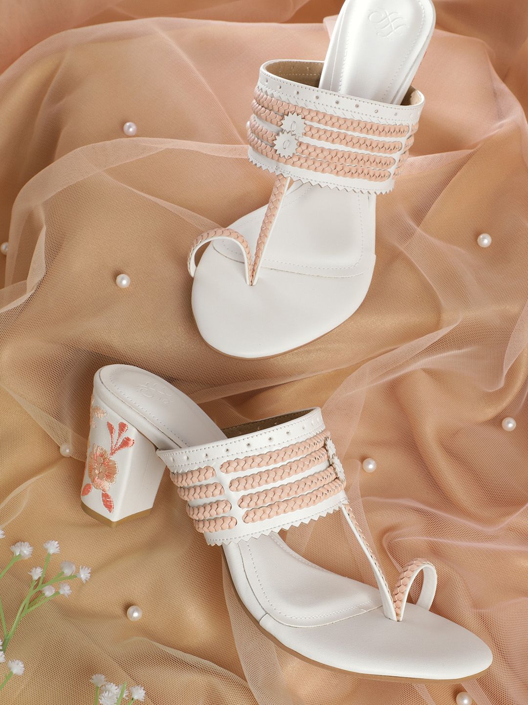 House of Pataudi Open Toe Woven Design Block Heels