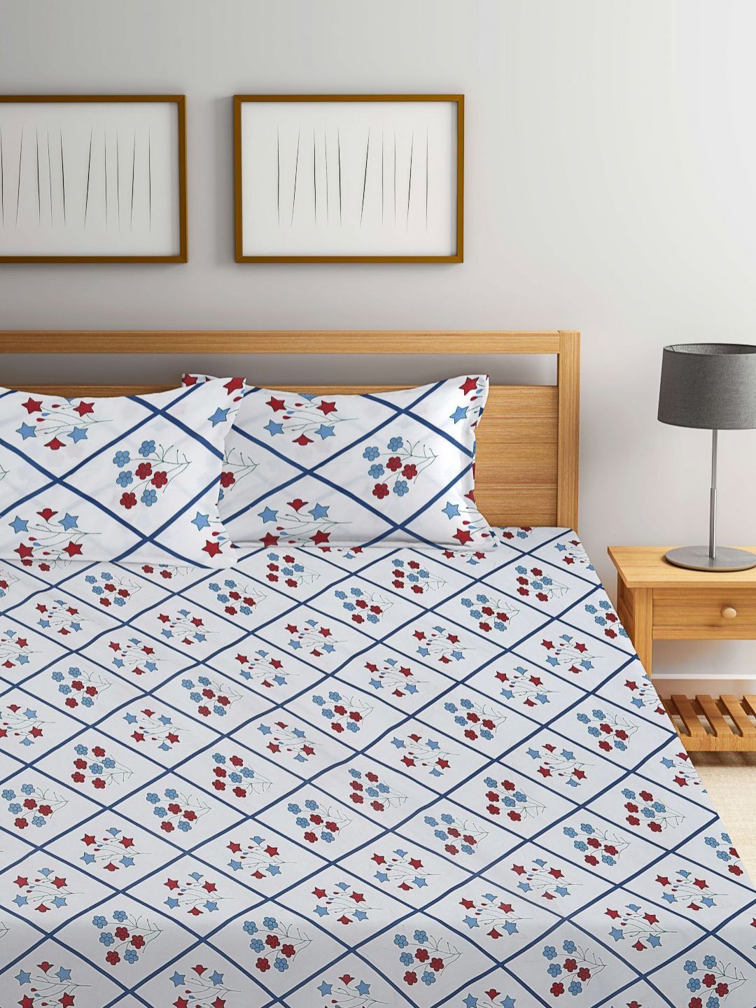 Myntra Elegant Homes All Seasons White Floral Cotton 300 TC Fitted King Cadar Tempat Tidur Halus dengan 2 Sarung Bantal-98 x 89 inci