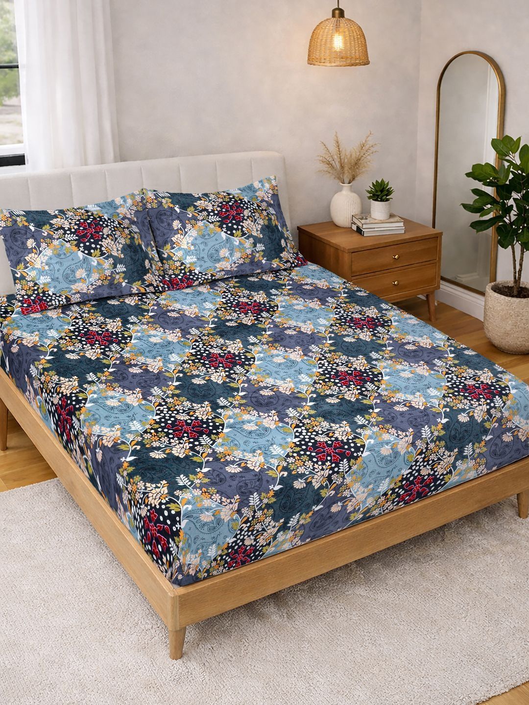 KLOTTHE Blue Floral Fitted Double Bedsheet with 2 Pillow Covers