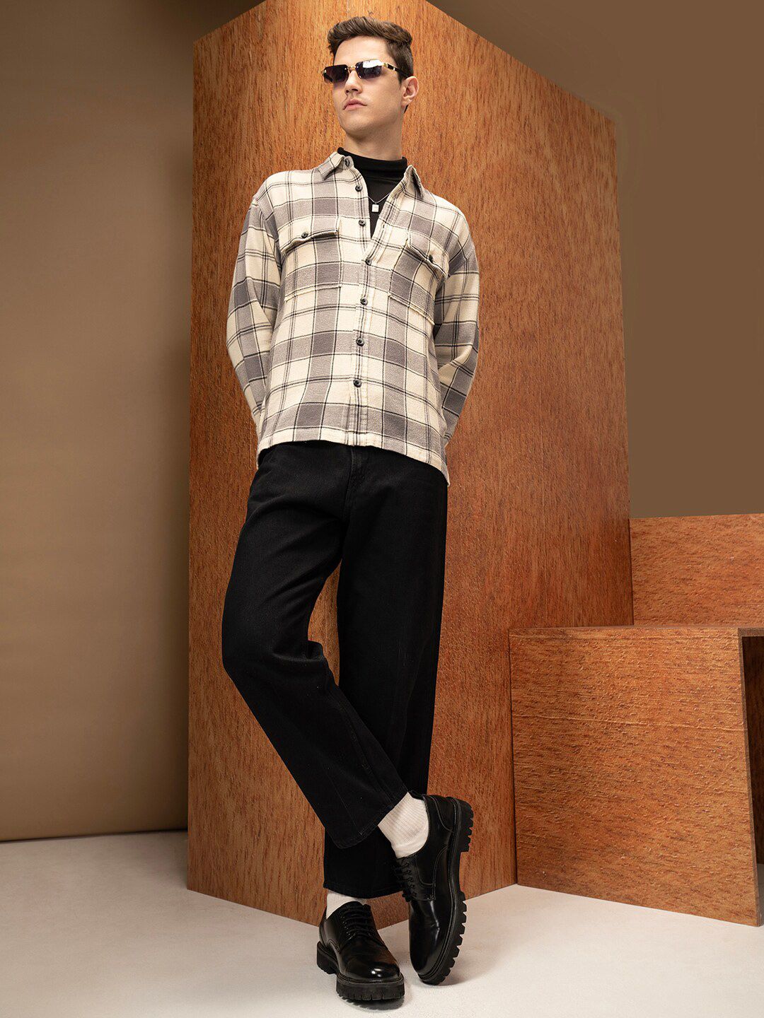 LOCOMOTIVE  Oversized Waffle Dobby Textured Checked Utility Pocket Overshirt