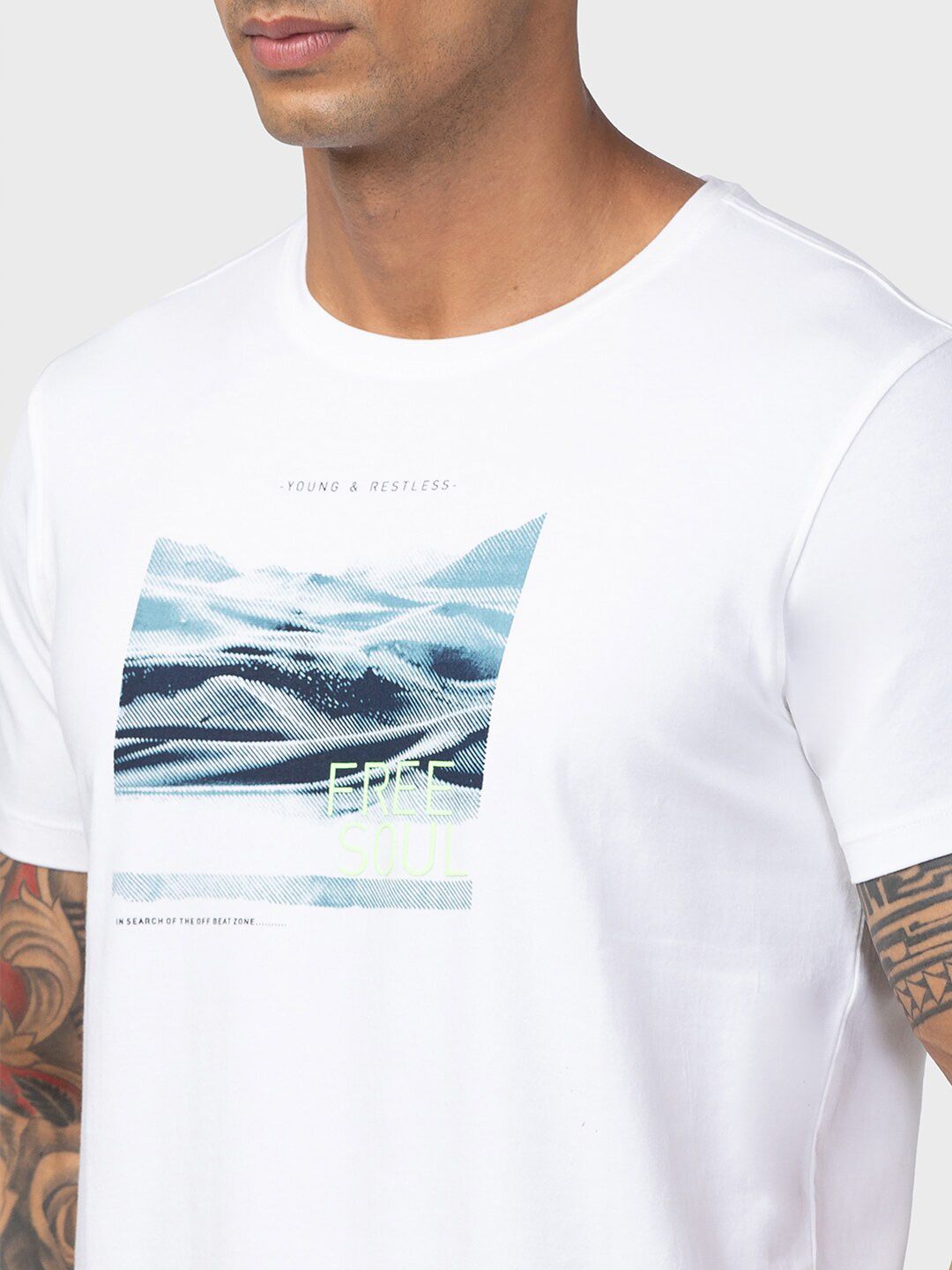 SPYKAR Men Typography Printed T-shirt