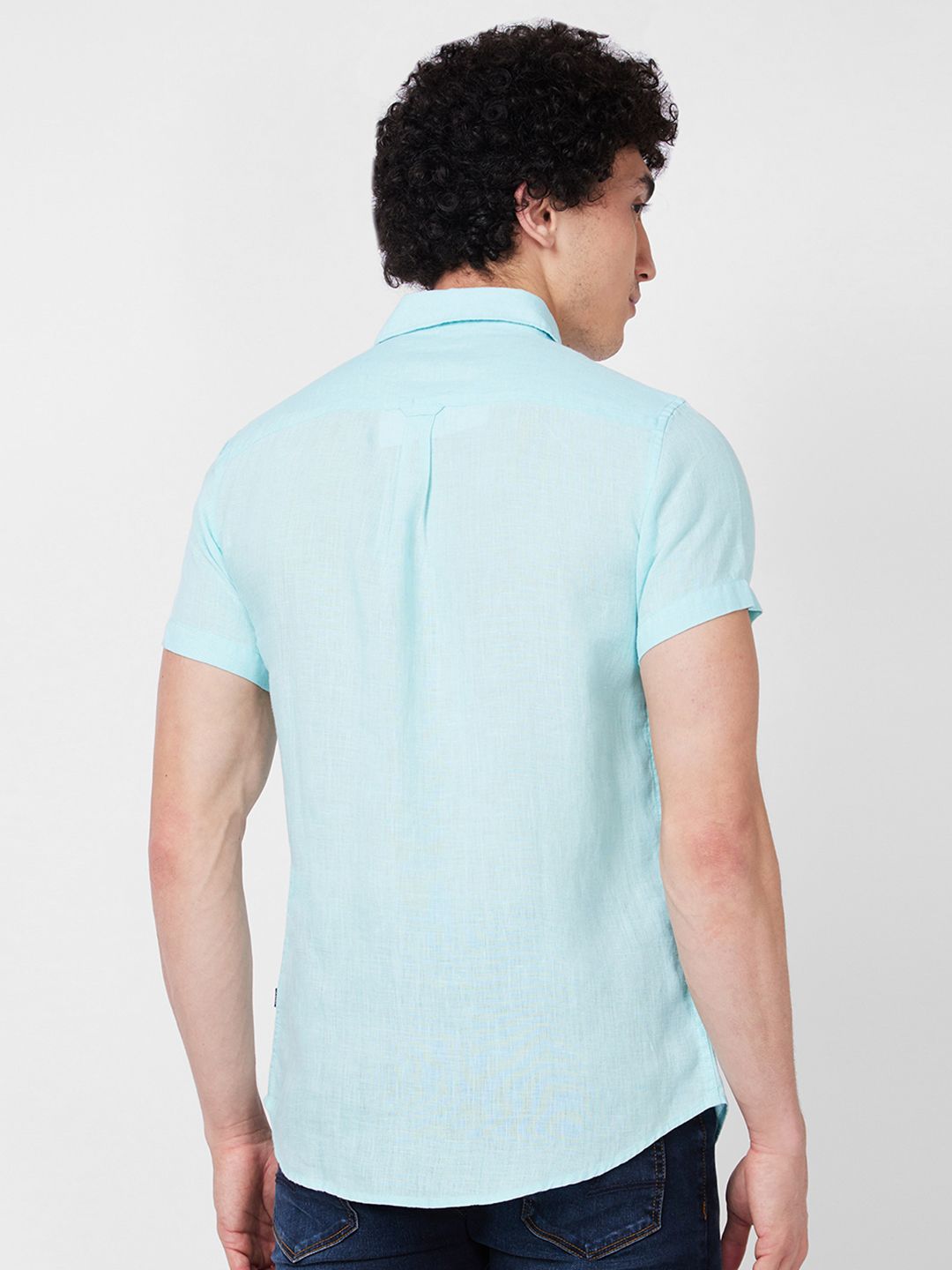 SPYKAR Spread Collar Short Sleeves Regular Fit Opaque Casual Shirt