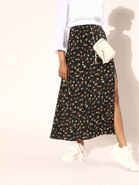 Berrylush Women Black Floral Floral Fantasy Skirt