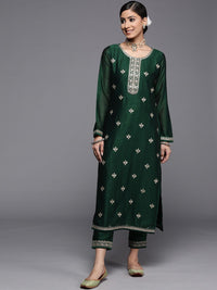 Libas Women Green & White Yoke Design Floral Motifs Straight Kurta