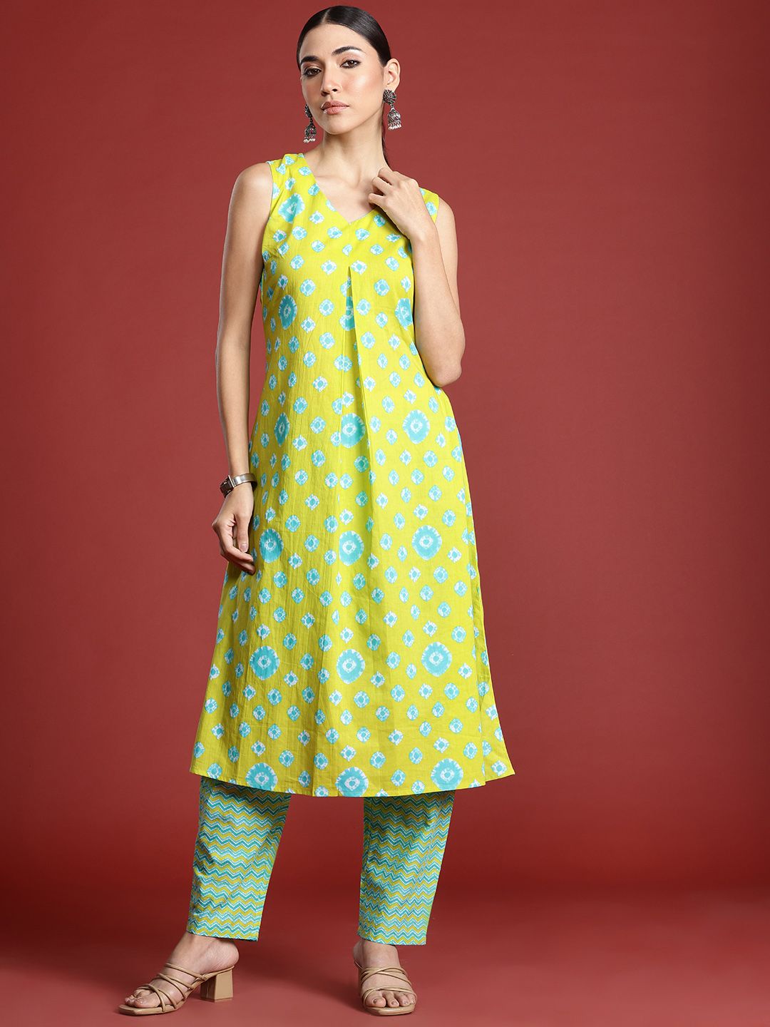 Indo Era Bandhani Printed Pure Cotton Kurta with Trousers