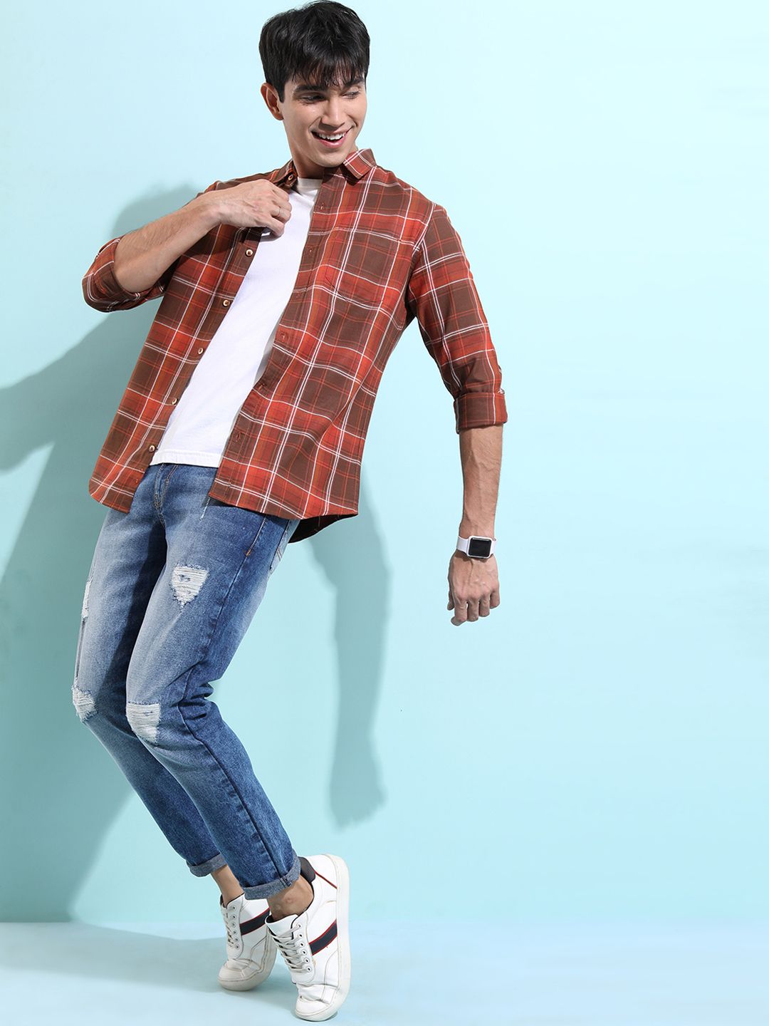 HIGHLANDER Highlander Ankle Length Highly Distressed Stretchable Denim Jeans