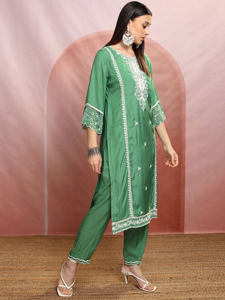 Vishudh Green Embroidered Regular Thread Work Kurta with Trousers & Dupatta