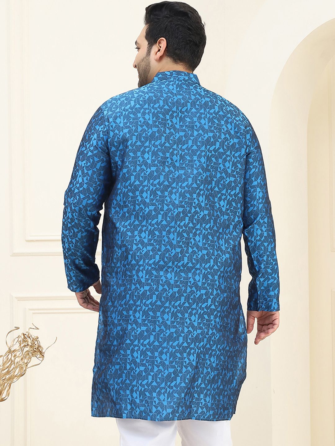 SOJANYA PLUS Men Plus Size Blue & Black Woven Design Straight Kurta