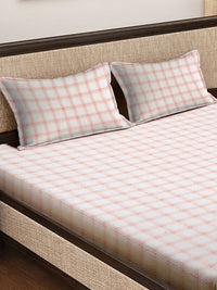 KLOTTHE The Grand Sion White Geometric Cotton 300 TC Fitted King Fine Bedsheet with 2 Pillow Covers-98 x 87 inches