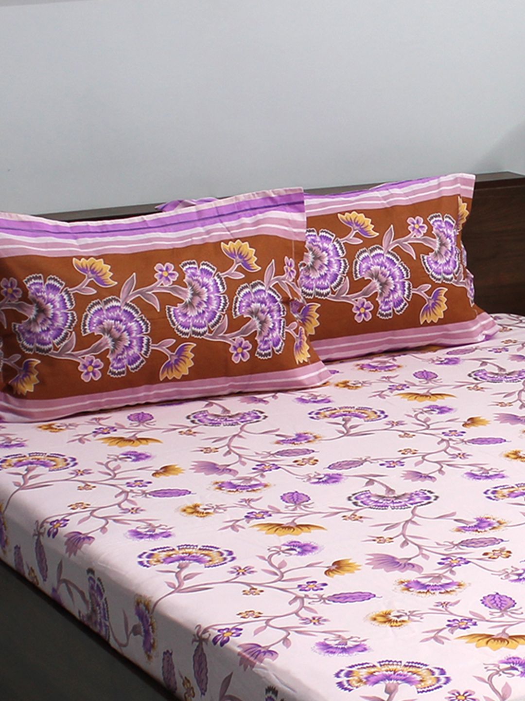 BOMBAY DYEING Ivyrose Blue & Green Floral Cotton 110 TC Queen Bedsheet & 2 Pillow Covers