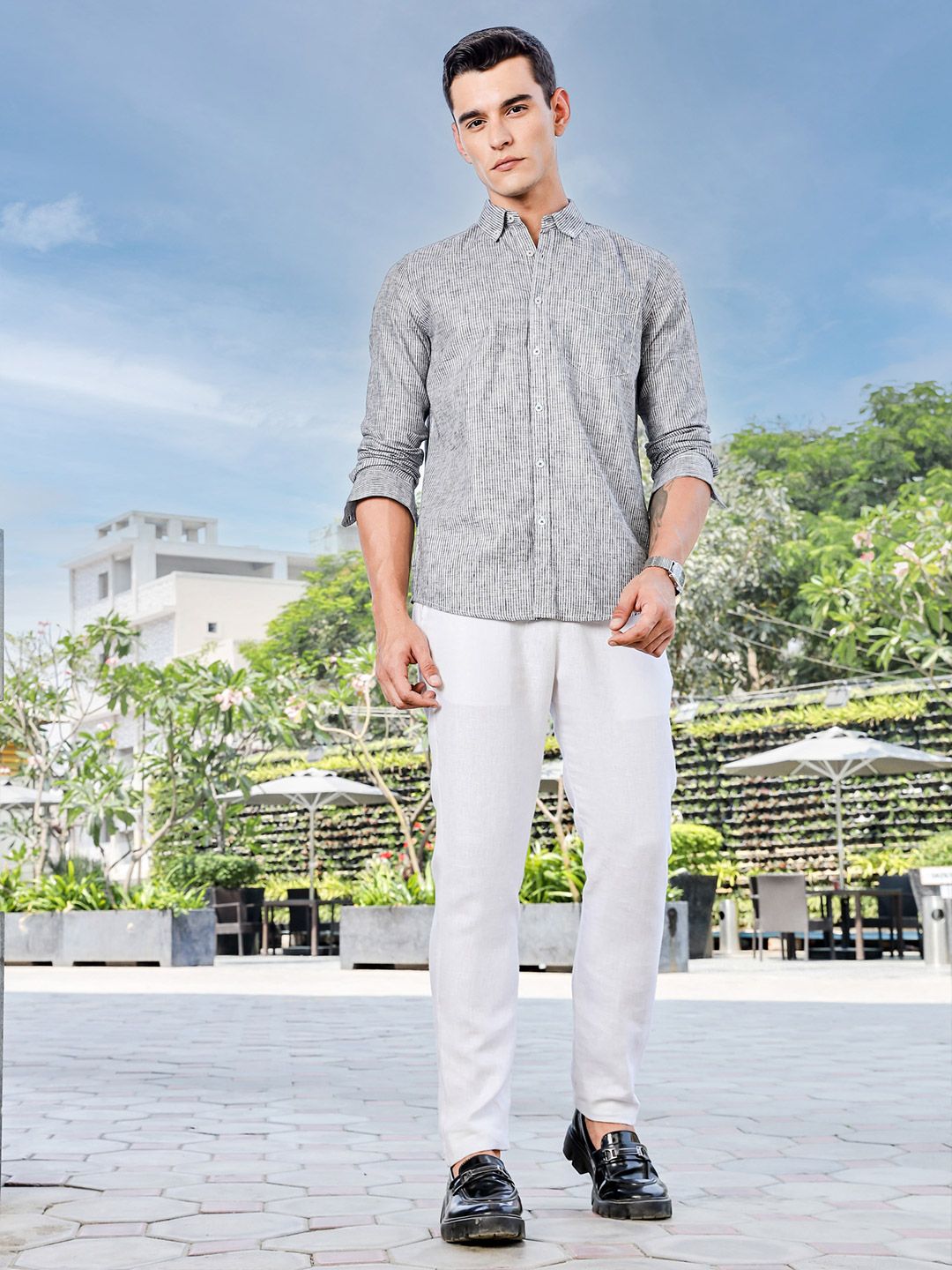 Thomas Scott Men Premium Fit Button-Down Collar Pinstripes Striped Linen Casual Shirt