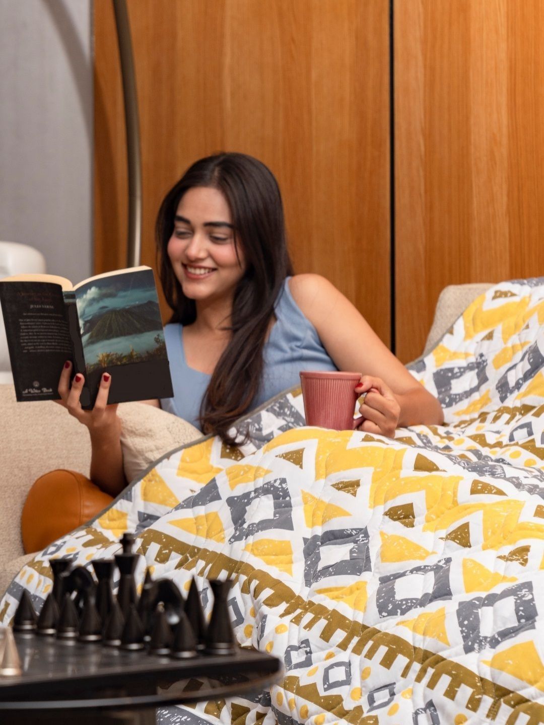URBAN SPACE Yellow & White Geometric Printed AC Room 300 GSM Microfibre Double Bed Dohar