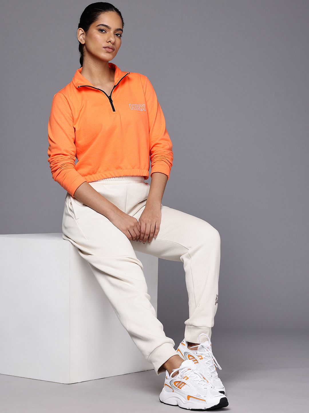 HRX by Hrithik Roshan NATURETHERAPY Outdoor Crop Sweatshirt