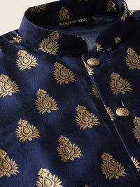 SOJANYA Mandarin Collar Regular Kurta With Churidar & Nehru Jacket