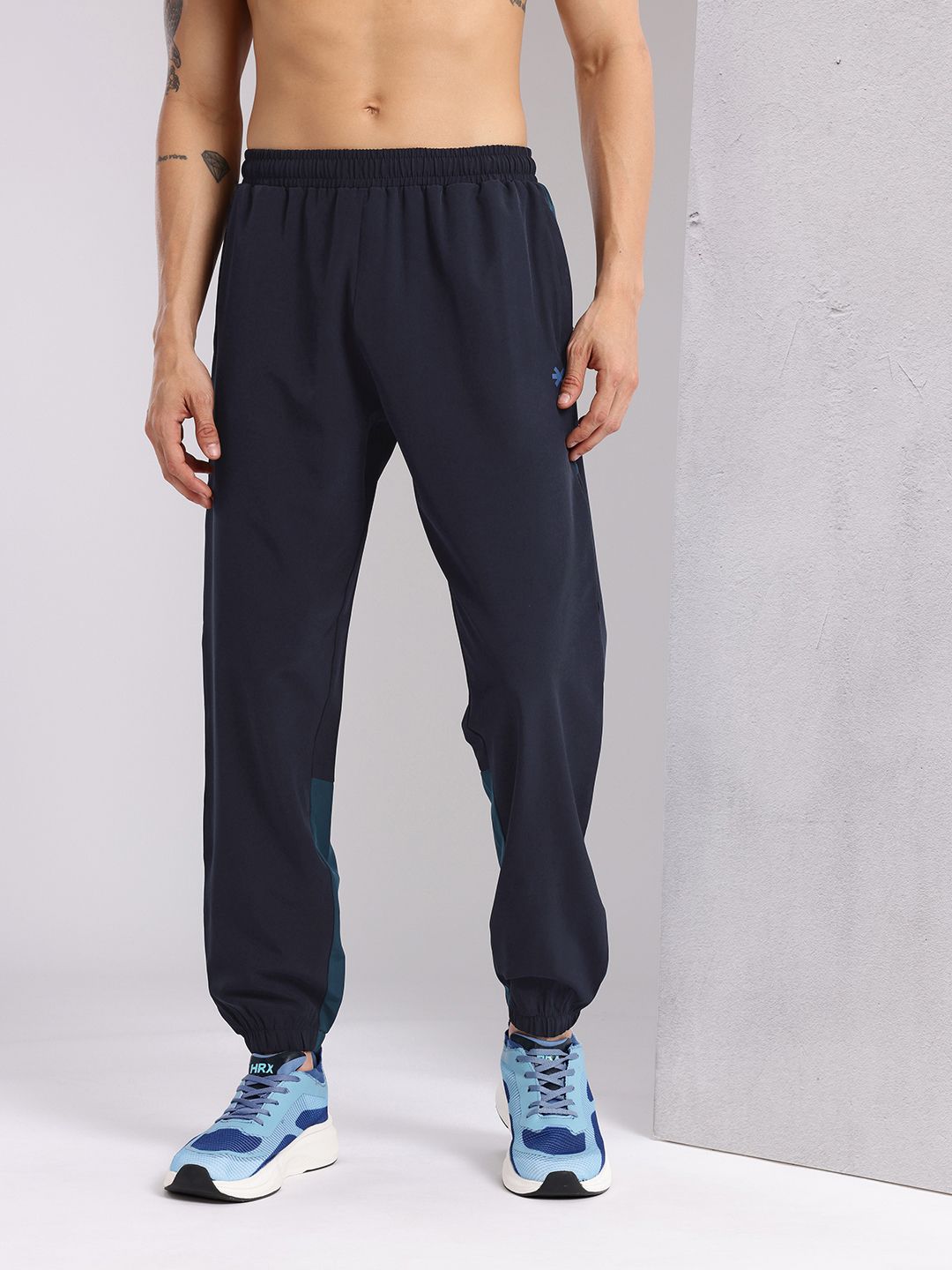 HRX by Hrithik Roshan Men Brand Logo Detail Mid-Rise Running Joggers