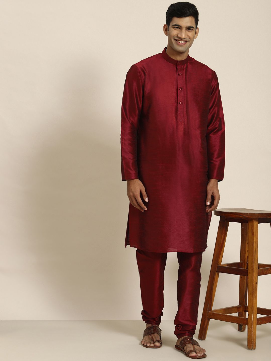 SOJANYA Men Maroon Jacquard Kurta