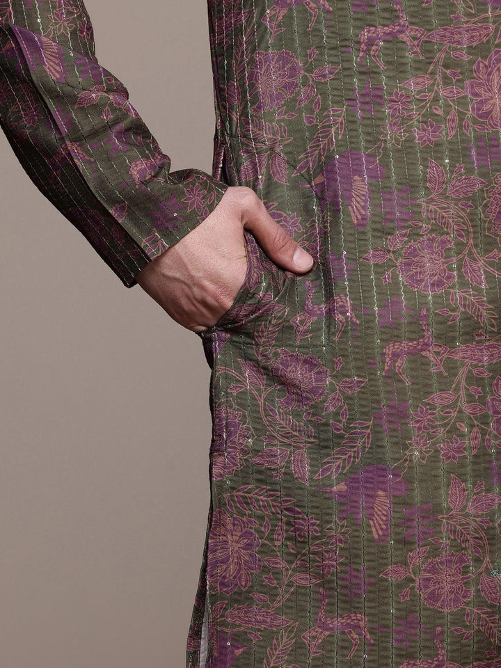 House of Pataudi Jashn Floral Printed Sequinned Indie Florals Kurta