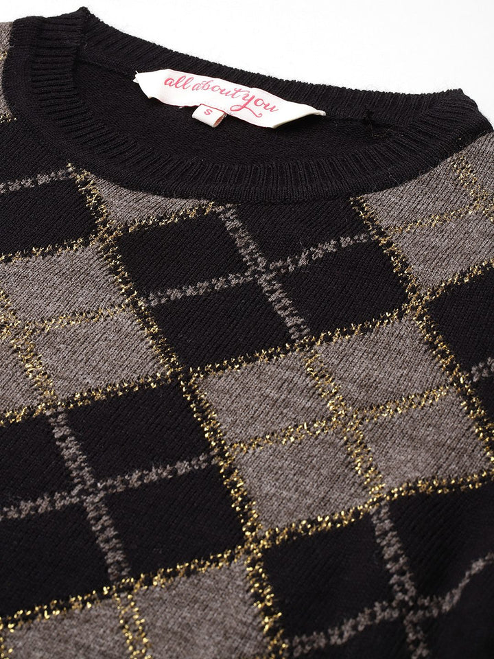 all about you Self-Checked Pullover