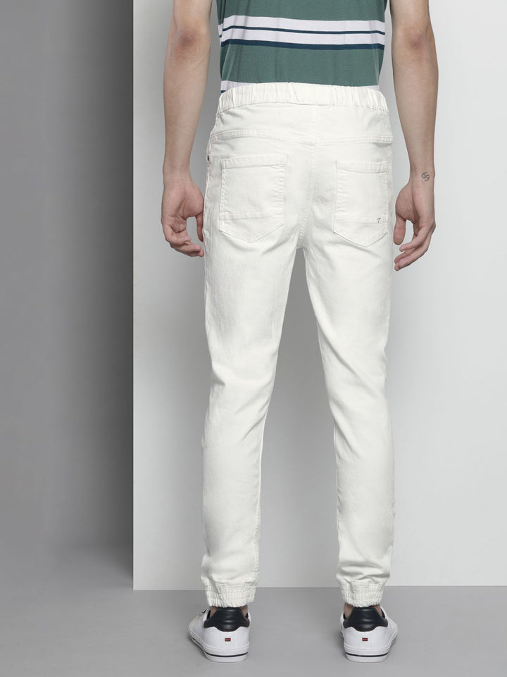 The Indian Garage Co Men White Slash Knee Printed Stretchable Jeans
