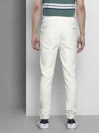 The Indian Garage Co Men White Slash Knee Printed Stretchable Jeans