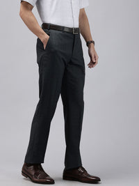 Park Avenue Men Checked Trousers