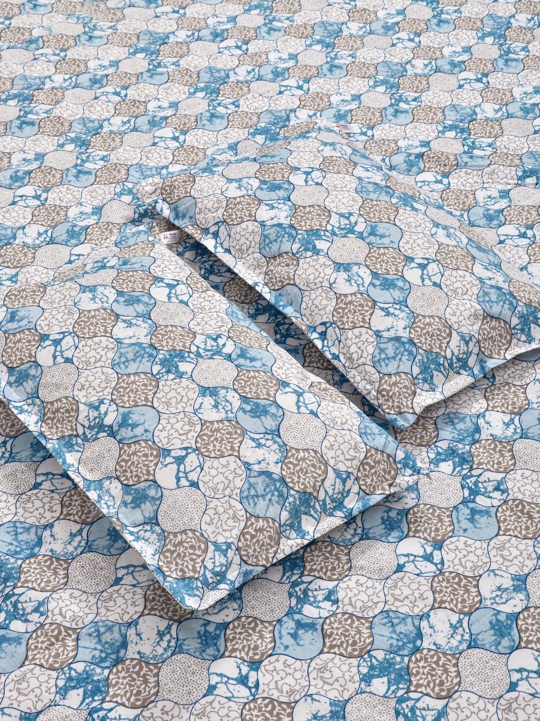 Myntra Elegant Homes Blue & Green Floral 300 TC King Bedsheet with 2 Pillow Covers