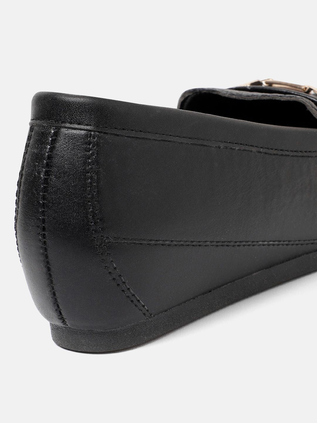 DressBerry Women Textured Chain Detail Wedge Heel Loafers